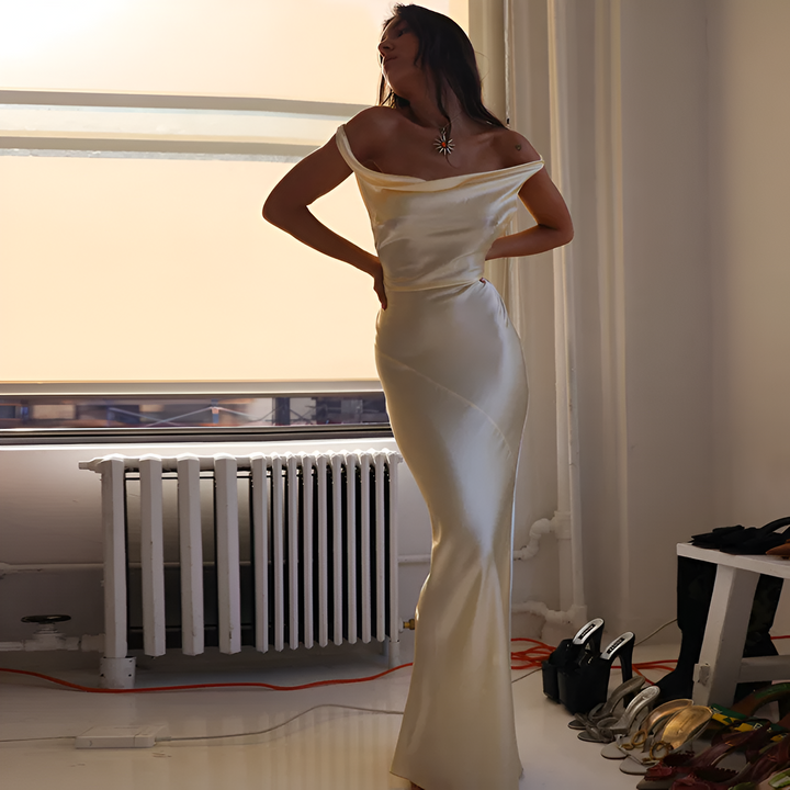 Sara - Elegant Off-Shoulder Backless Maxi Evening Dress