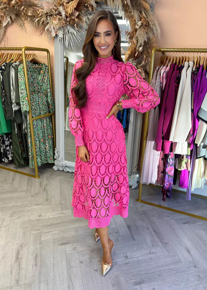Lesley - Flattering Maxi Dress