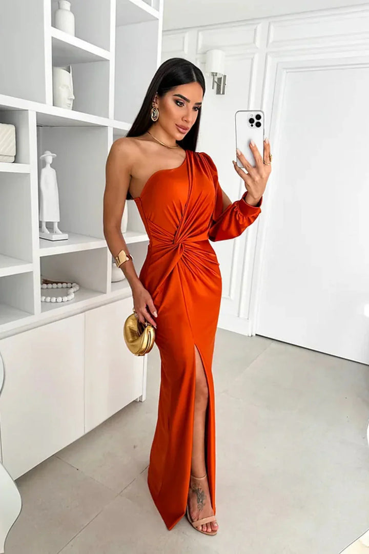 Caelina - Elegant dress