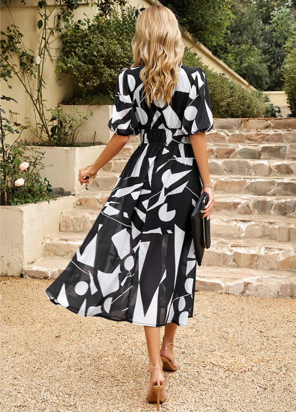 Veloura - Flattering Floral Midi Dress