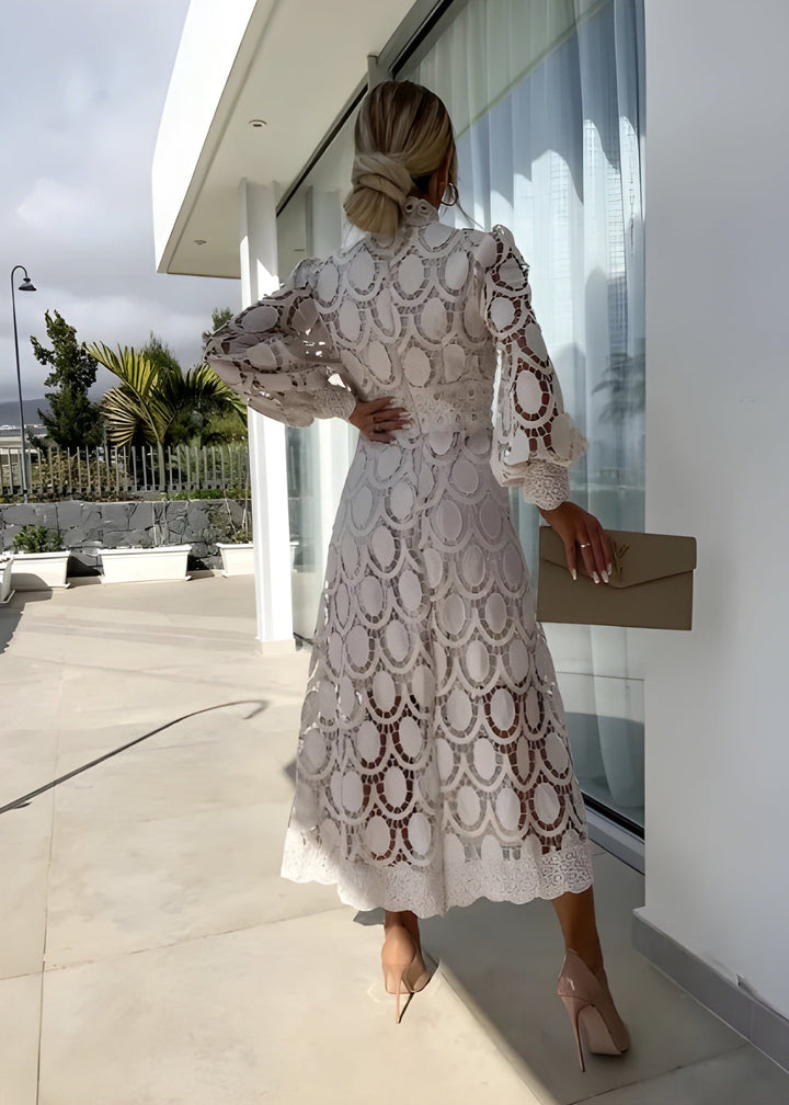 Lesley - Flattering Maxi Dress