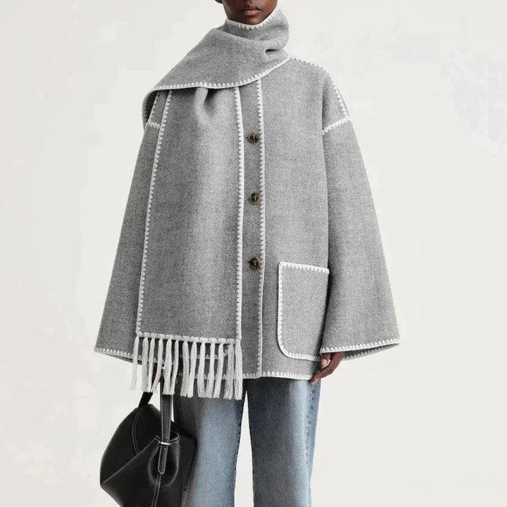 Demi - Woollen coat with scarf