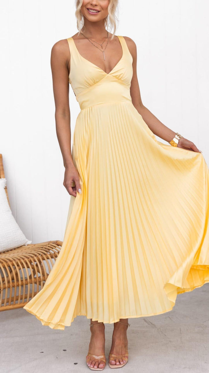 Fiorenza - Yellow pleated V-neck maxi dress