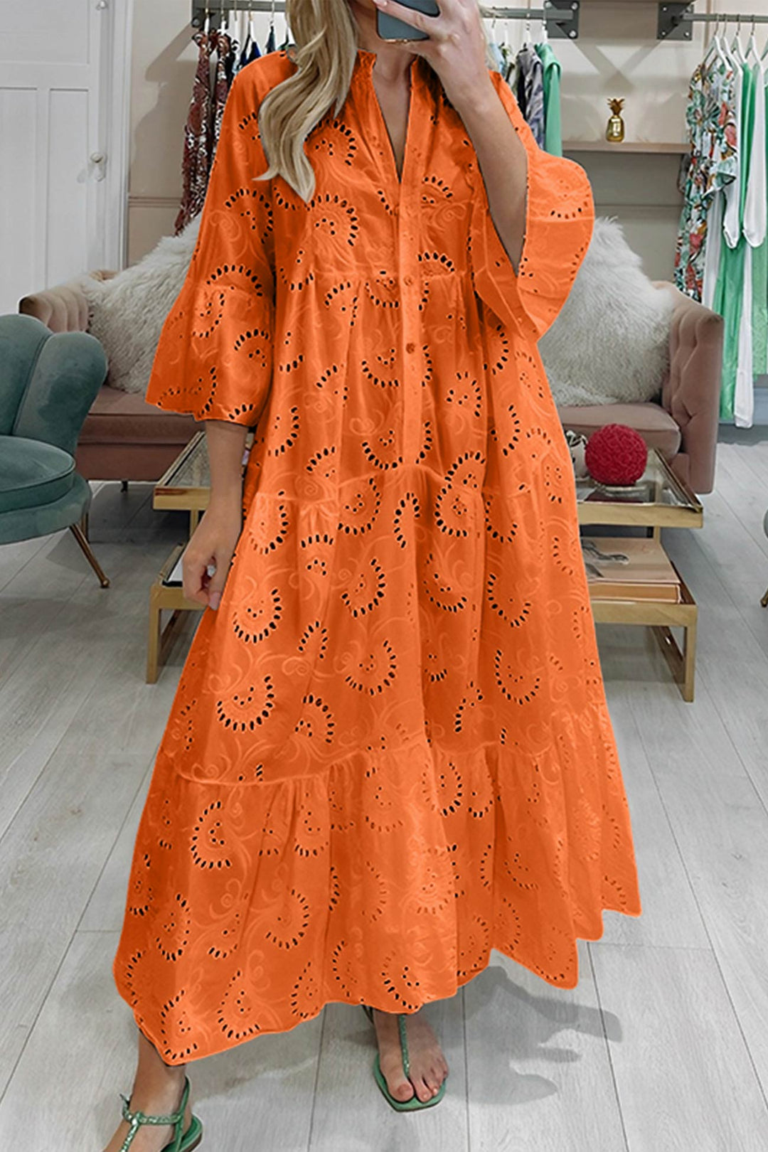 Lily - Lace Dress