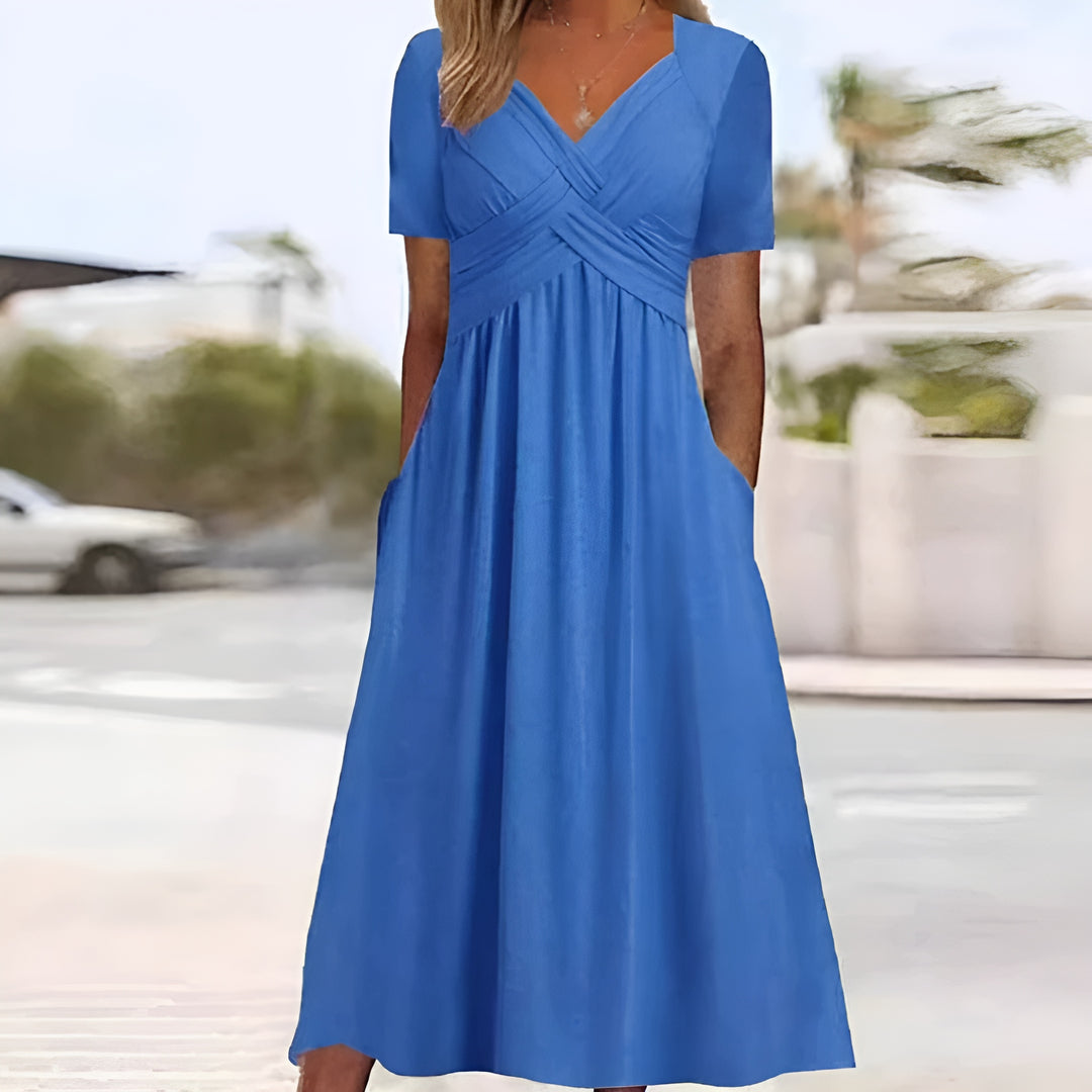 Henley - Elegant and flattering dress