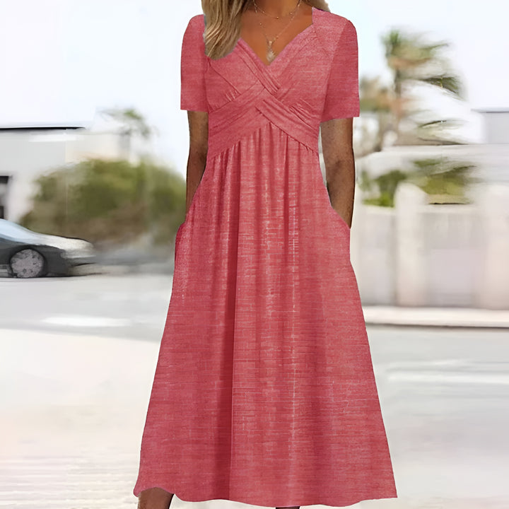 Henley - Elegant and flattering dress