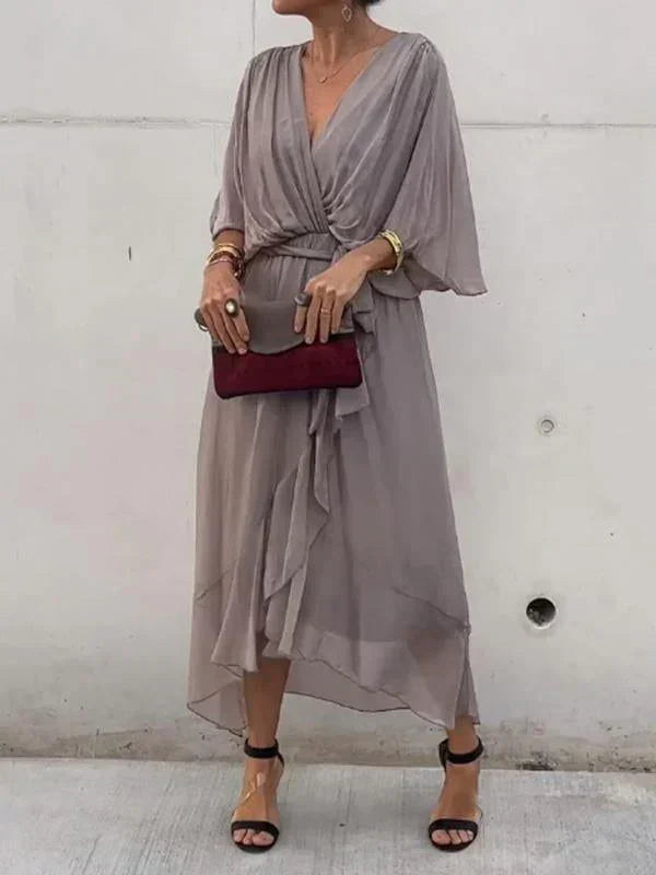 Shari - Elegant Long Dress with Feminine Neckline