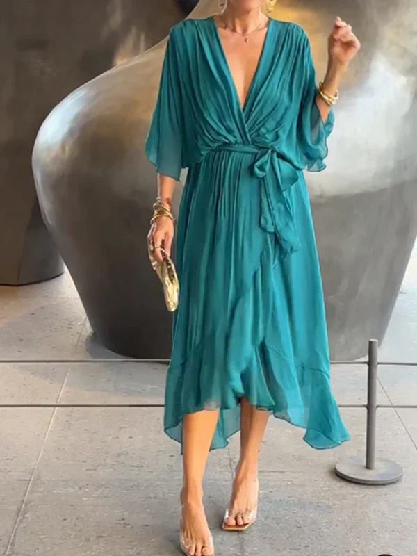 Shari - Elegant Long Dress with Feminine Neckline