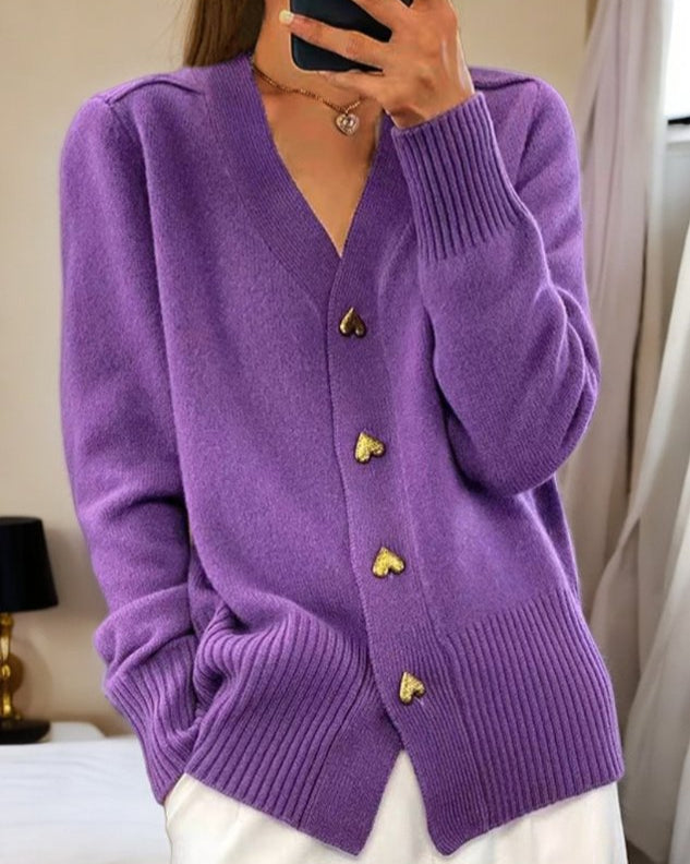 Lola - Elegant cardigan with heart-shaped buttons