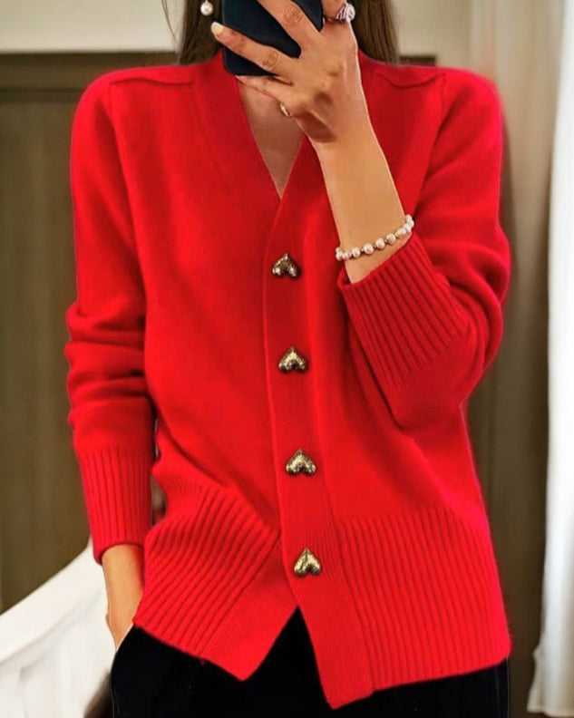 Lola - Elegant cardigan with heart-shaped buttons