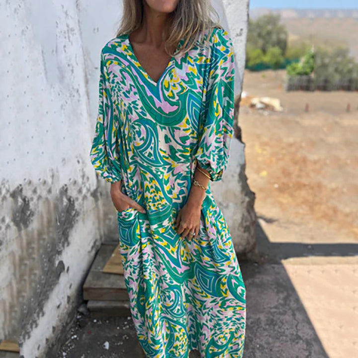 Lyndi - Elegance Dress