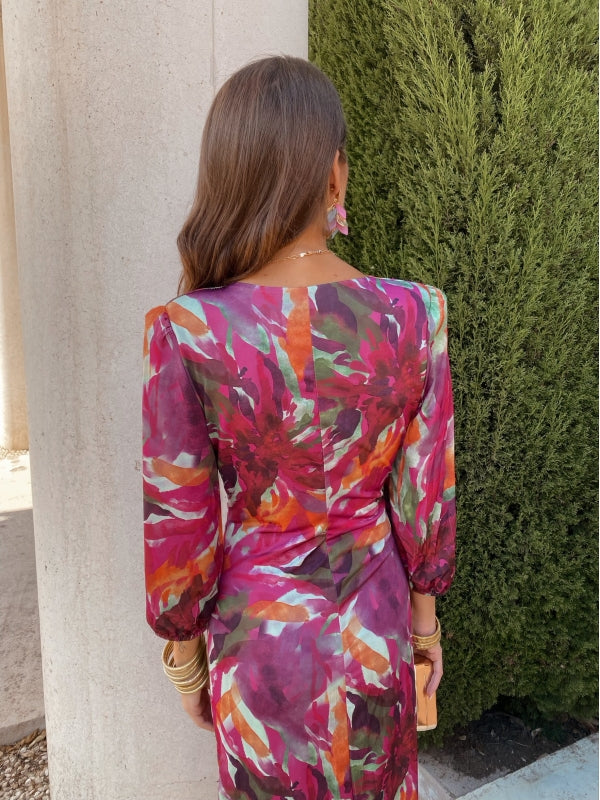 Lily - Elegant Dress with Cut-Out
